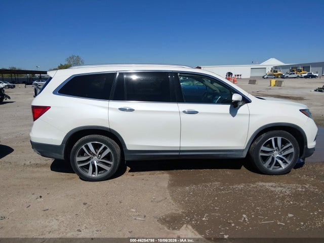 2017 HONDA PILOT TOURING 12