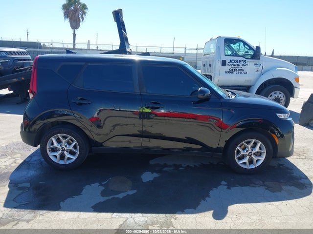 2020 KIA SOUL S 13