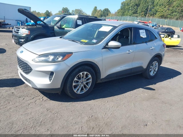2020 FORD ESCAPE SE 2