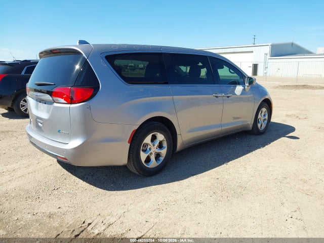 2018 CHRYSLER PACIFICA HYBRID TOURING PLUS 4