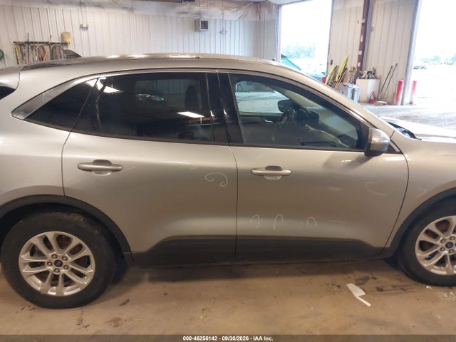 2021 FORD ESCAPE SE 13