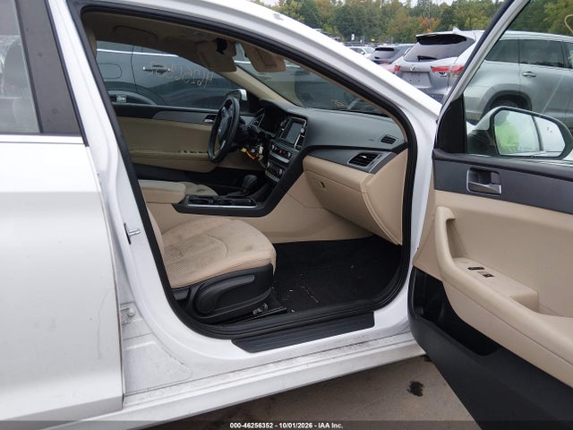 2019 HYUNDAI SONATA SE 5
