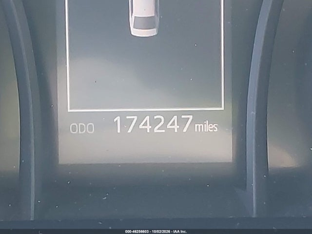 2019 TOYOTA CAMRY SE 15