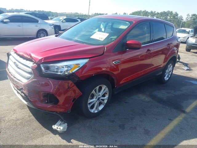 2017 FORD ESCAPE SE 2