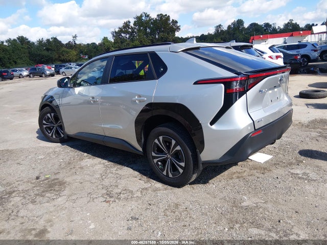 2025 TOYOTA BZ4X XLE 3
