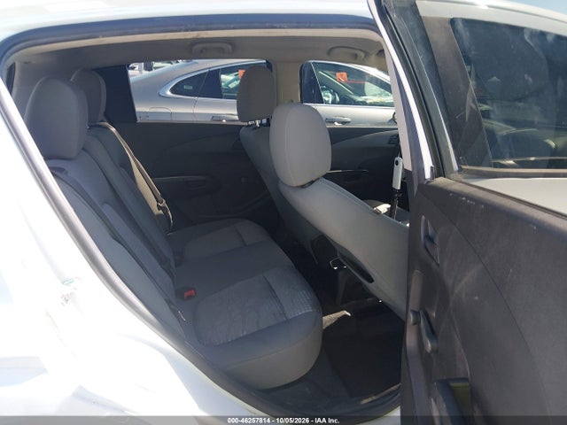 2017 CHEVROLET SONIC LT AUTO 8