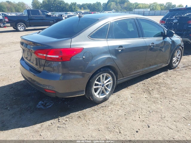 2017 FORD FOCUS SE 4