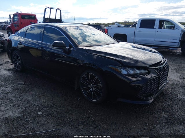 2020 TOYOTA AVALON XSE