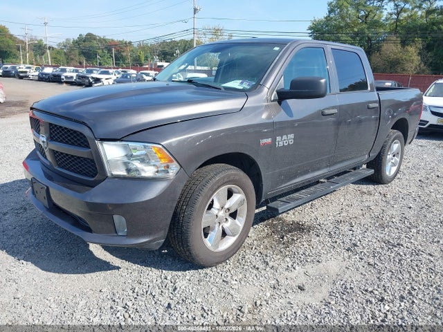 2017 RAM 1500 EXPRESS 4X4 5'7 BOX 2
