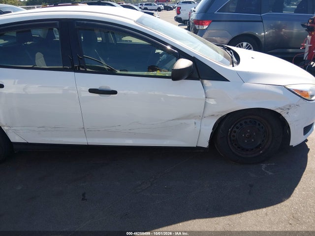 2017 FORD FOCUS S 6