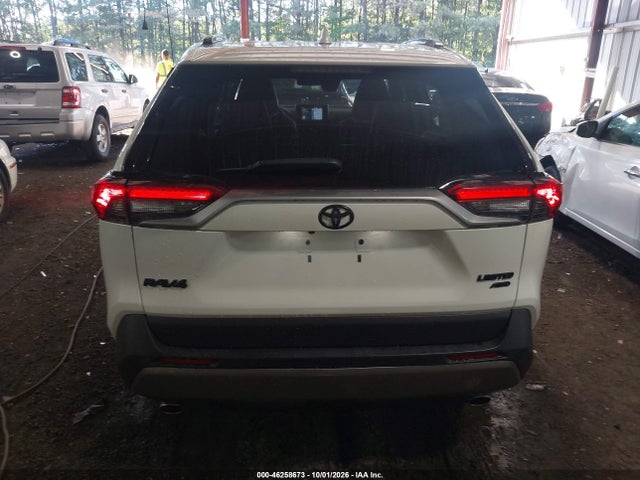2019 TOYOTA RAV4 LIMITED 16