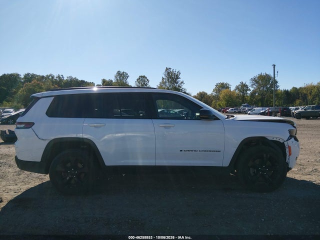 2023 JEEP GRAND CHEROKEE L ALTITUDE 4X4 14