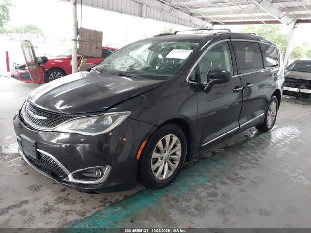 2019 CHRYSLER PACIFICA TOURING L 2