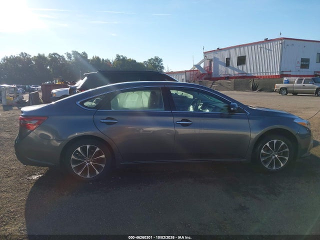 2017 TOYOTA AVALON XLE 12
