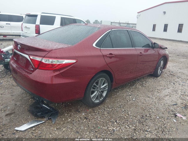 2017 TOYOTA CAMRY SE 4