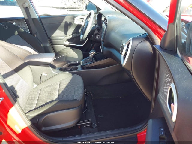 2020 KIA SOUL LX 5