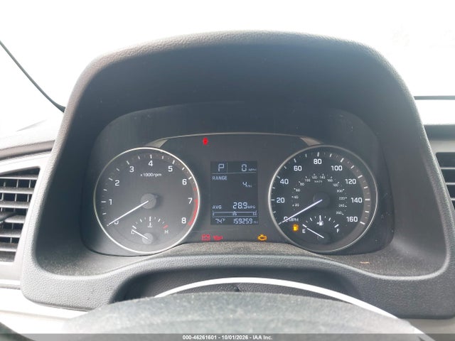 2017 HYUNDAI ELANTRA SE 7