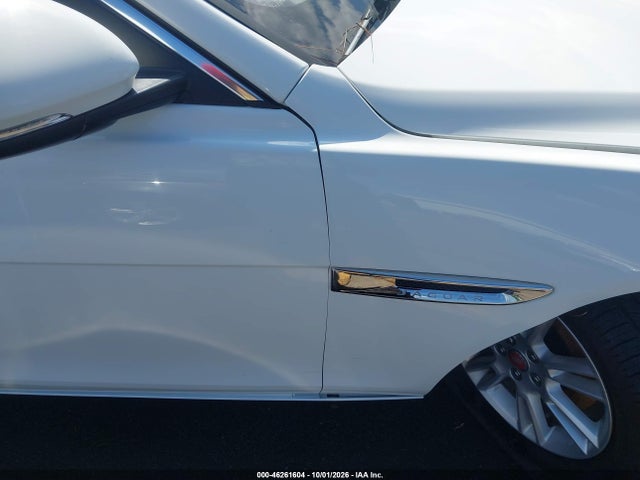 2017 JAGUAR XE 25T PREMIUM 19
