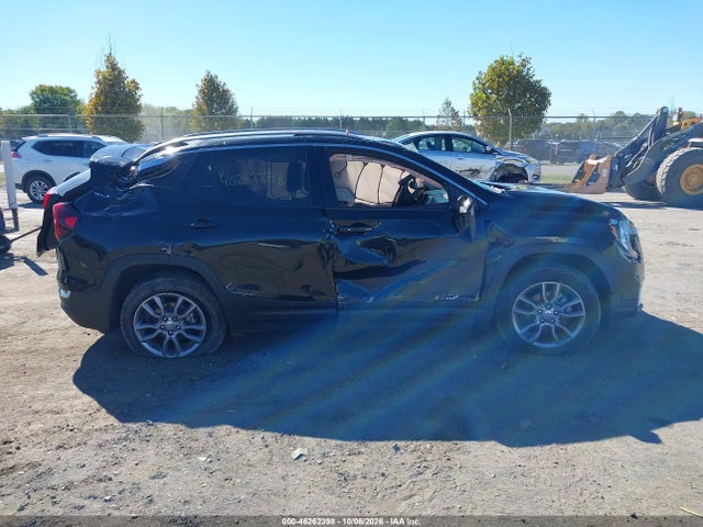 2022 GMC TERRAIN AWD SLT 13