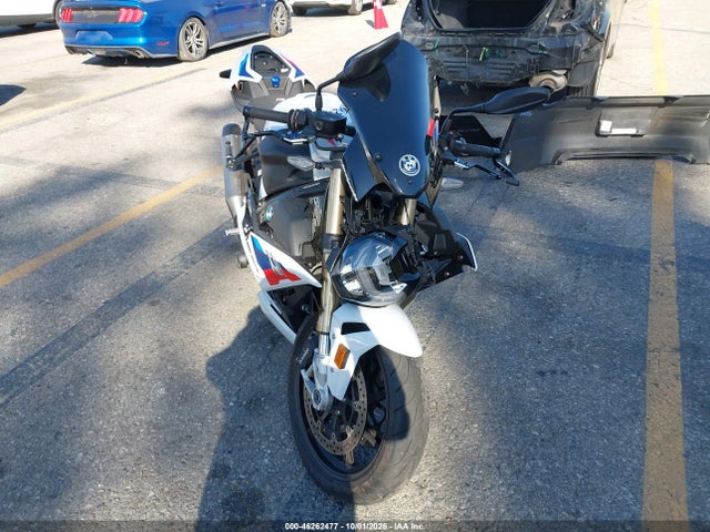 2023 BMW S 1000 R 5