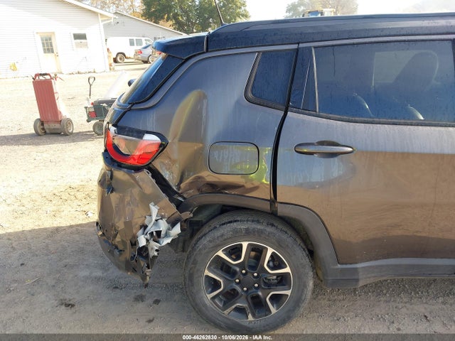 2020 JEEP COMPASS TRAILHAWK 4X4 6