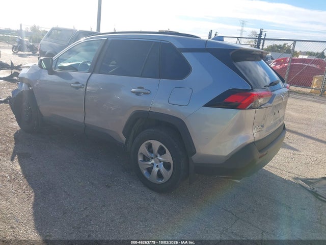 2021 TOYOTA RAV4 LE 3
