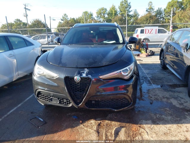 2019 ALFA ROMEO STELVIO TI AWD 12