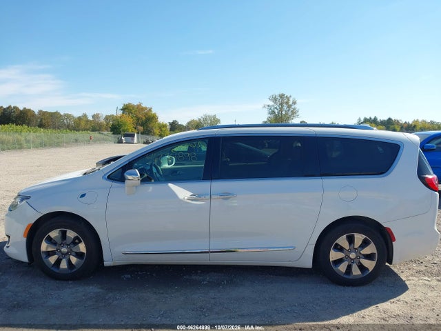 2018 CHRYSLER PACIFICA HYBRID LIMITED 14