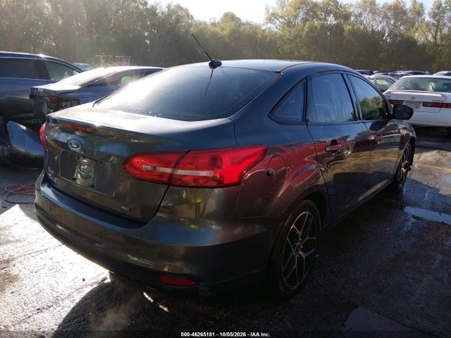 2017 FORD FOCUS SEL 4