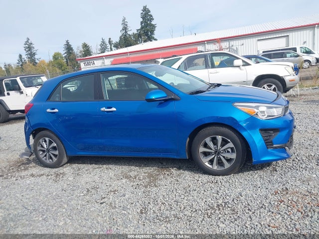 2022 KIA RIO 5 PUERTAS S 14