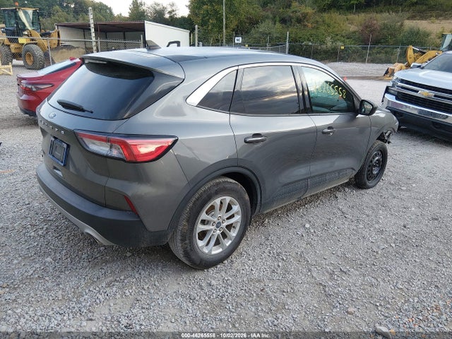 2022 FORD ESCAPE SE 4