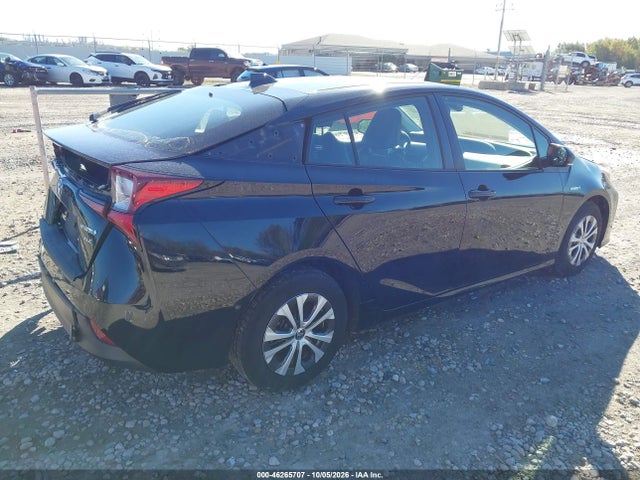 2022 TOYOTA PRIUS XLE AWD-E 4