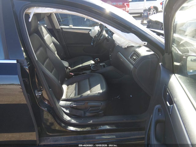 2017 VOLKSWAGEN JETTA 1.4T SE 5