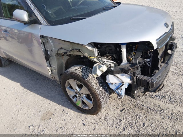 2019 KIA SOUL 19