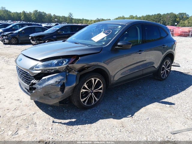 2021 FORD ESCAPE SE 2