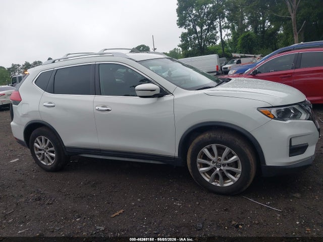 2017 NISSAN ROGUE SV 13