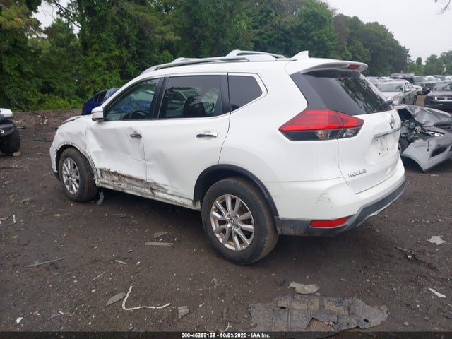 2017 NISSAN ROGUE SV 3