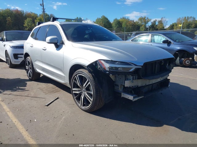 2019 VOLVO XC60 T6 R-DESIGN