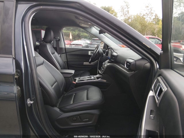 2022 FORD EXPLORER XLT 5