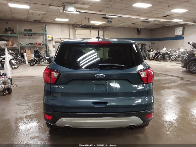 2019 FORD ESCAPE SE 16