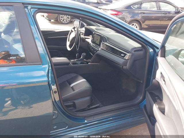 2026 TOYOTA CAMRY SE 5