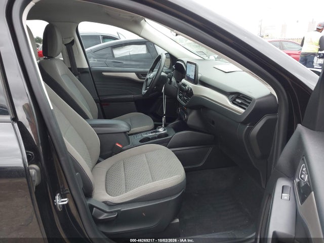 2022 FORD ESCAPE SE 5
