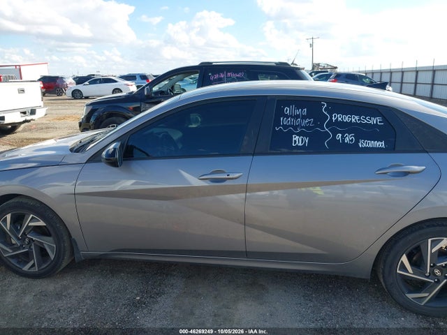 2025 HYUNDAI ELANTRA SEL SPORT 14