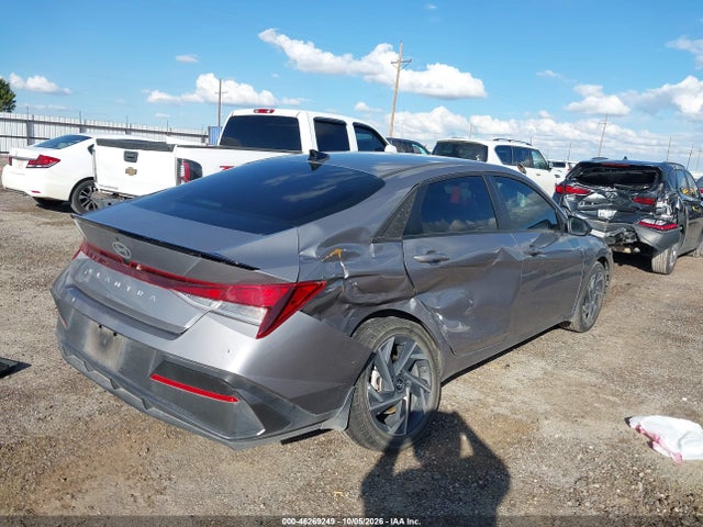 2025 HYUNDAI ELANTRA SEL SPORT 4