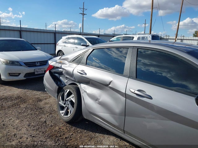 2025 HYUNDAI ELANTRA SEL SPORT 6