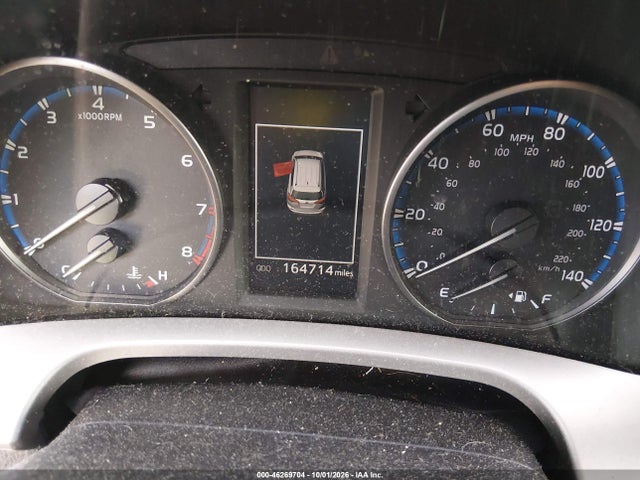 2017 TOYOTA RAV4 LE 7