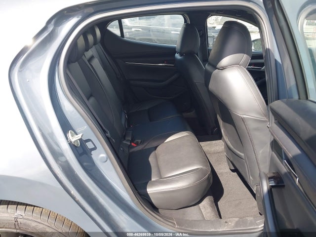 2021 MAZDA MAZDA3 8