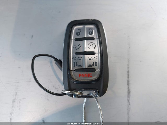 2026 CHRYSLER PACIFICA SELECT 11