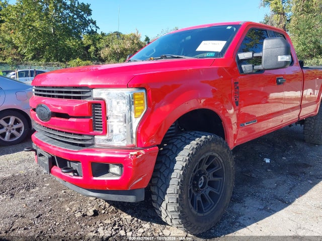 2017 FORD F-250 XLT 6