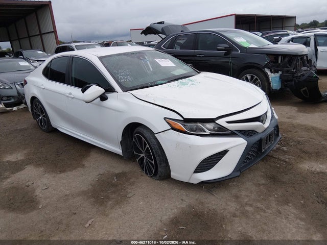 2019 TOYOTA CAMRY SE